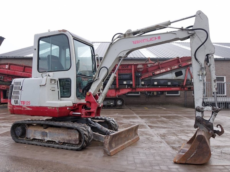 Mini bager Takeuchi TB125 Beograd